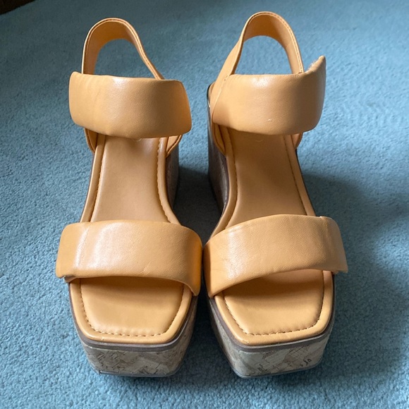 Franco Sarto clemens cork leather wedge sandals velcro straps with gold accents - Picture 1 of 7